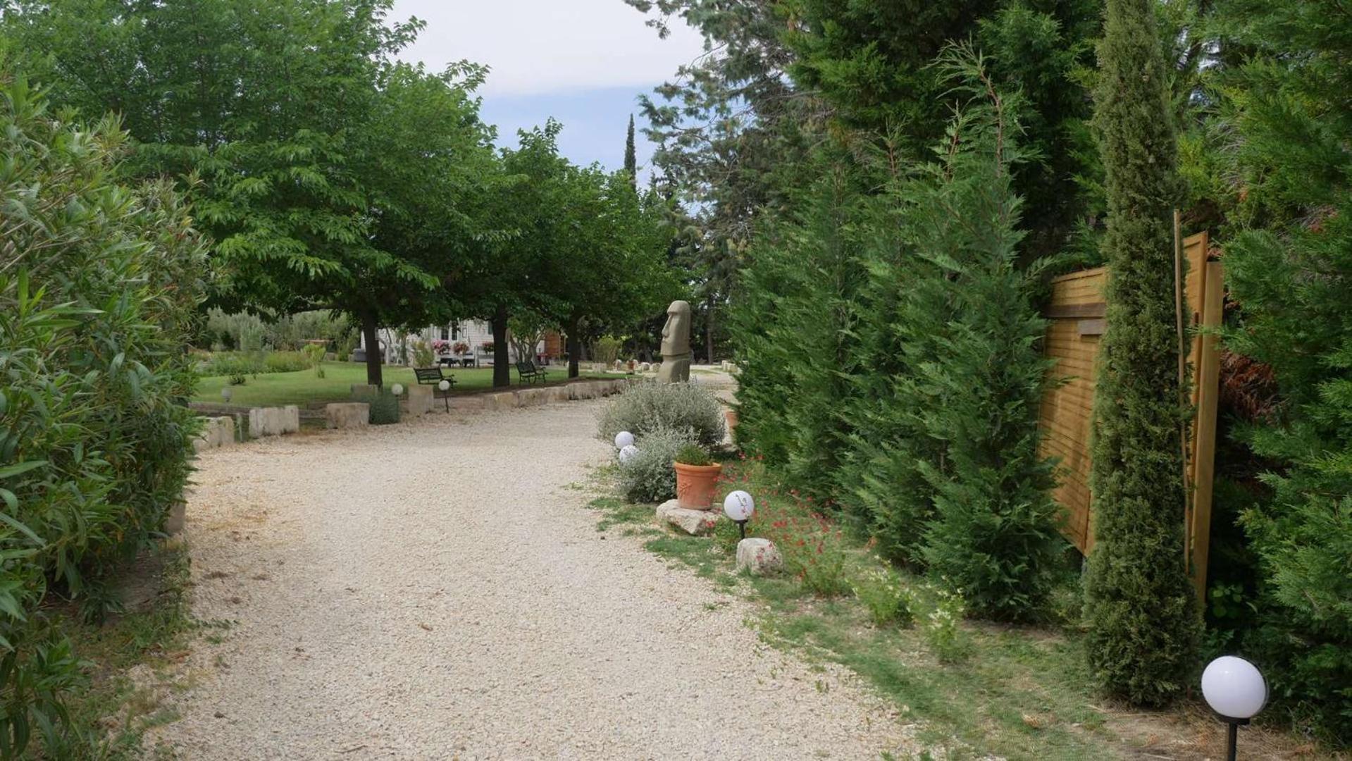 Mas Maurane - Le Romarin Aux Portes D'Arles Tarascon Exterior foto